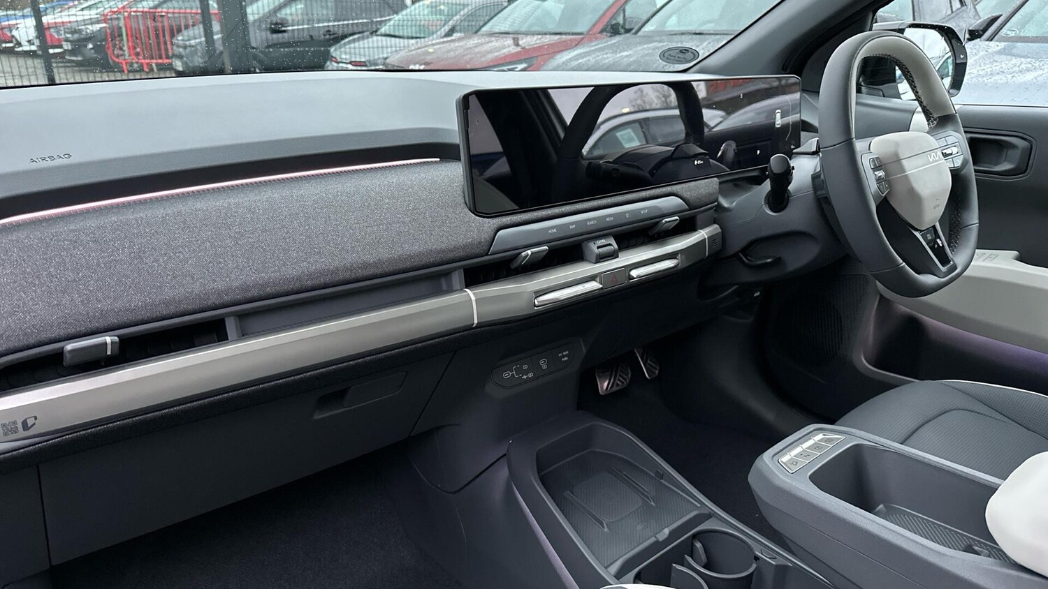 Used Kia EV3 2025 for sale - 76832218: Photo 3