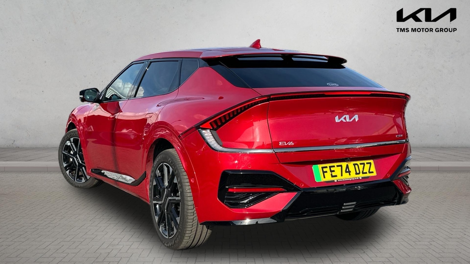 Used Kia EV6 2024 for sale - 76634199: Photo 2