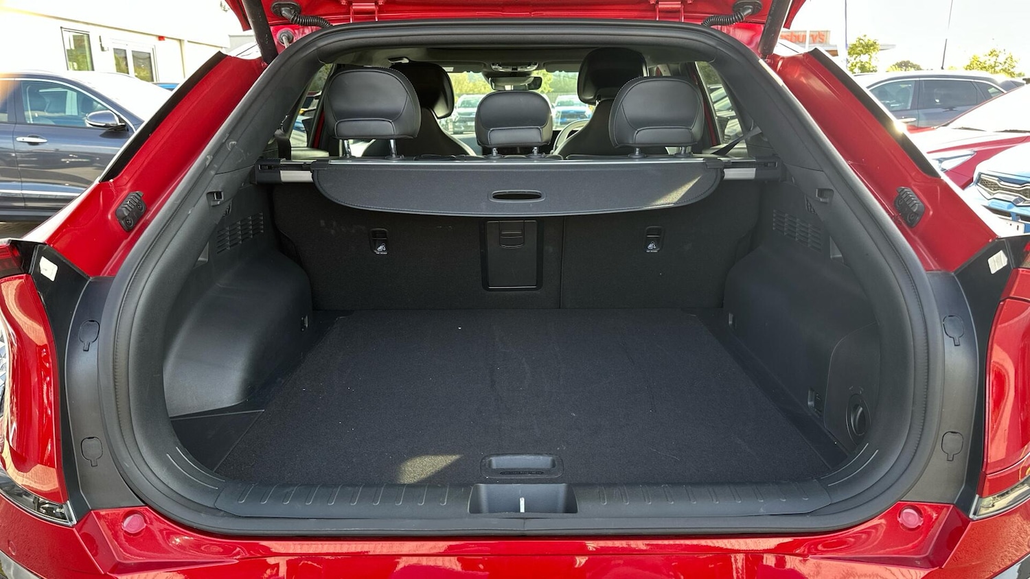 Used Kia EV6 2024 for sale - 76634199: Photo 8