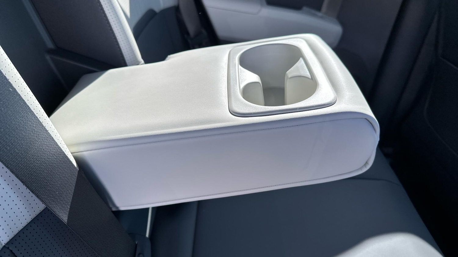 Used Kia EV3 2025 for sale - 76573134: Photo 34