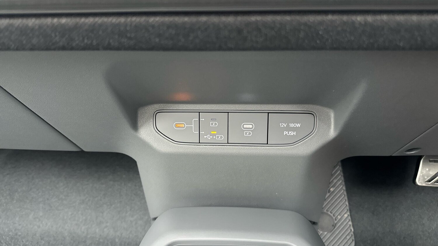 Used Kia EV3 for sale - 78204845: Photo 45