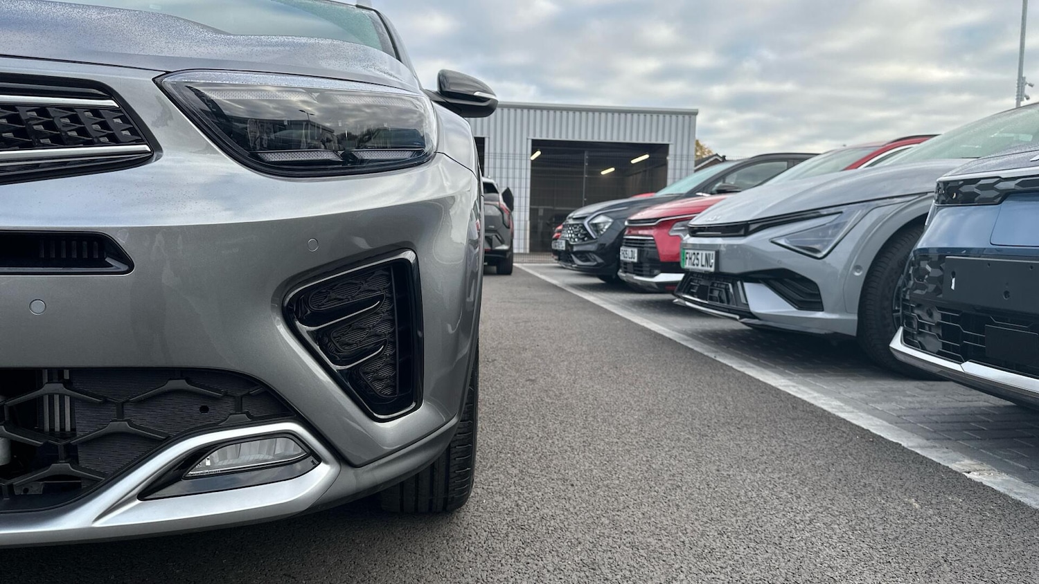 Used Kia Stonic 2025 for sale - 76336735: Photo 35