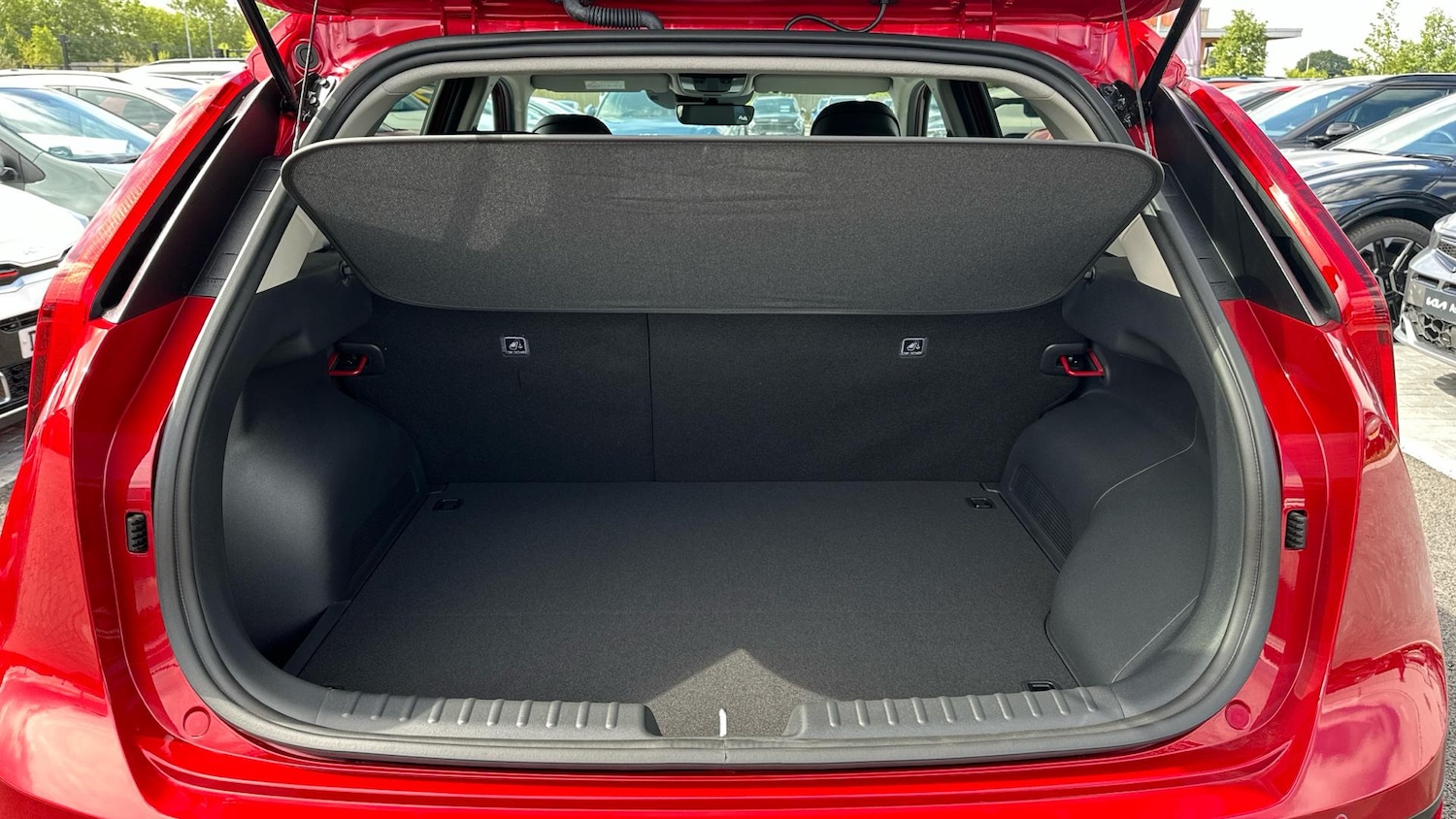 Used Kia Niro 2025 for sale - 76632678: Photo 8