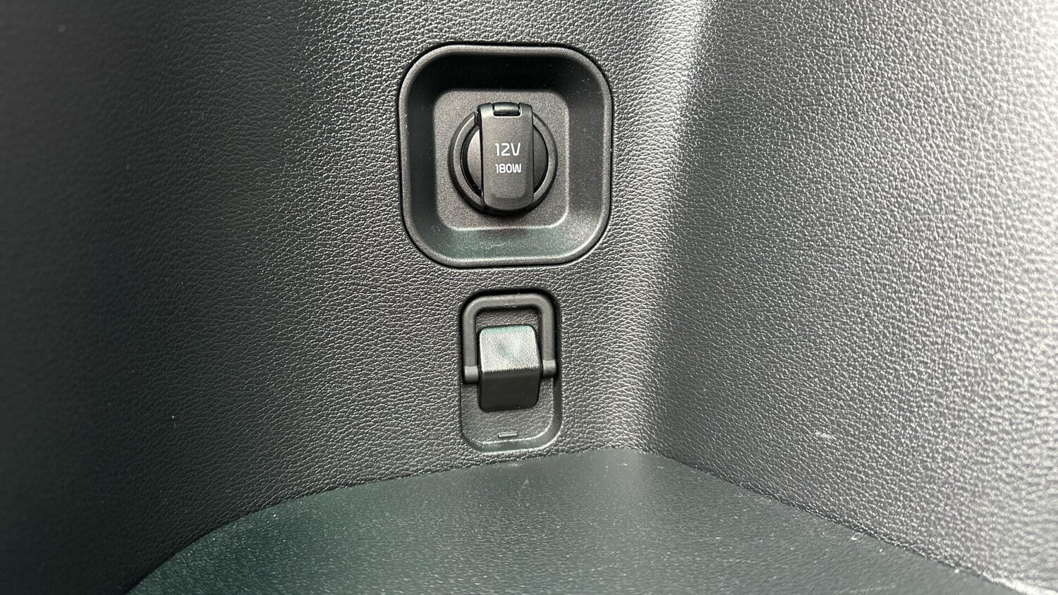 Used Kia Sportage 2025 for sale - 76498662: Photo 30