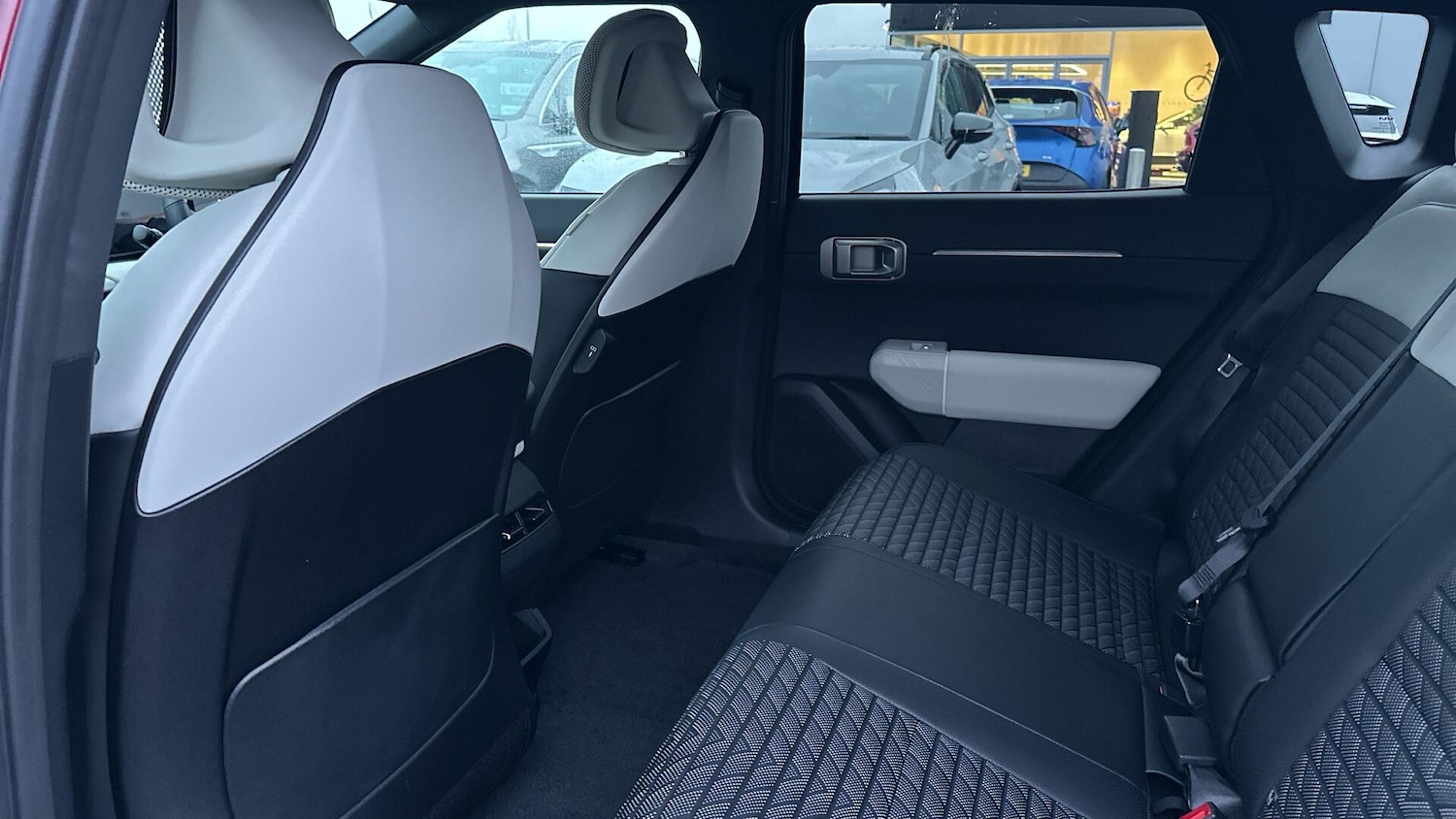 Used Kia EV4 2026 for sale - 77305302: Photo 11