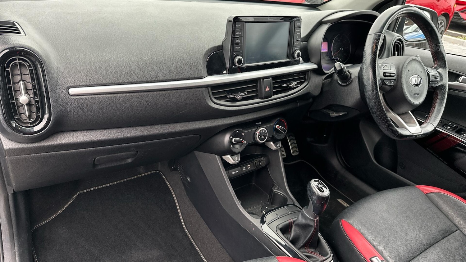 Used Kia Picanto 2018 for sale - 76522521: Photo 3