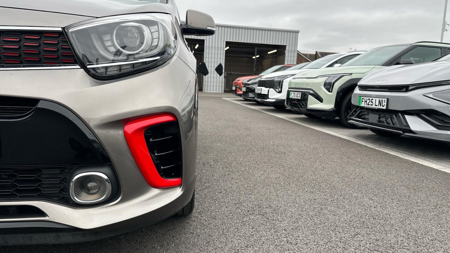 Used Kia Picanto 2018 for sale - 76522521: Photo 31