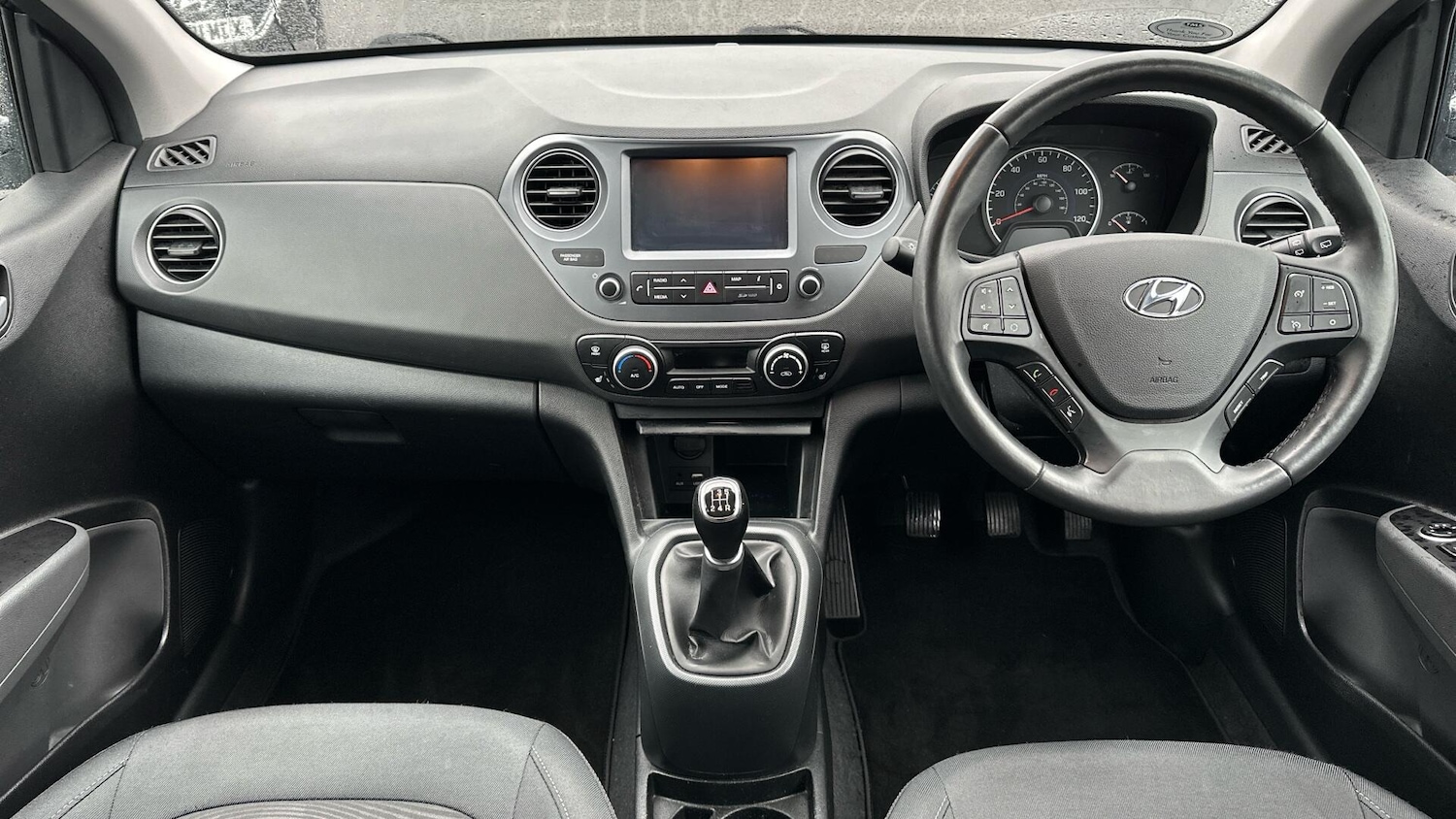 Used Hyundai i10 2019 for sale - 77673204: Photo 6