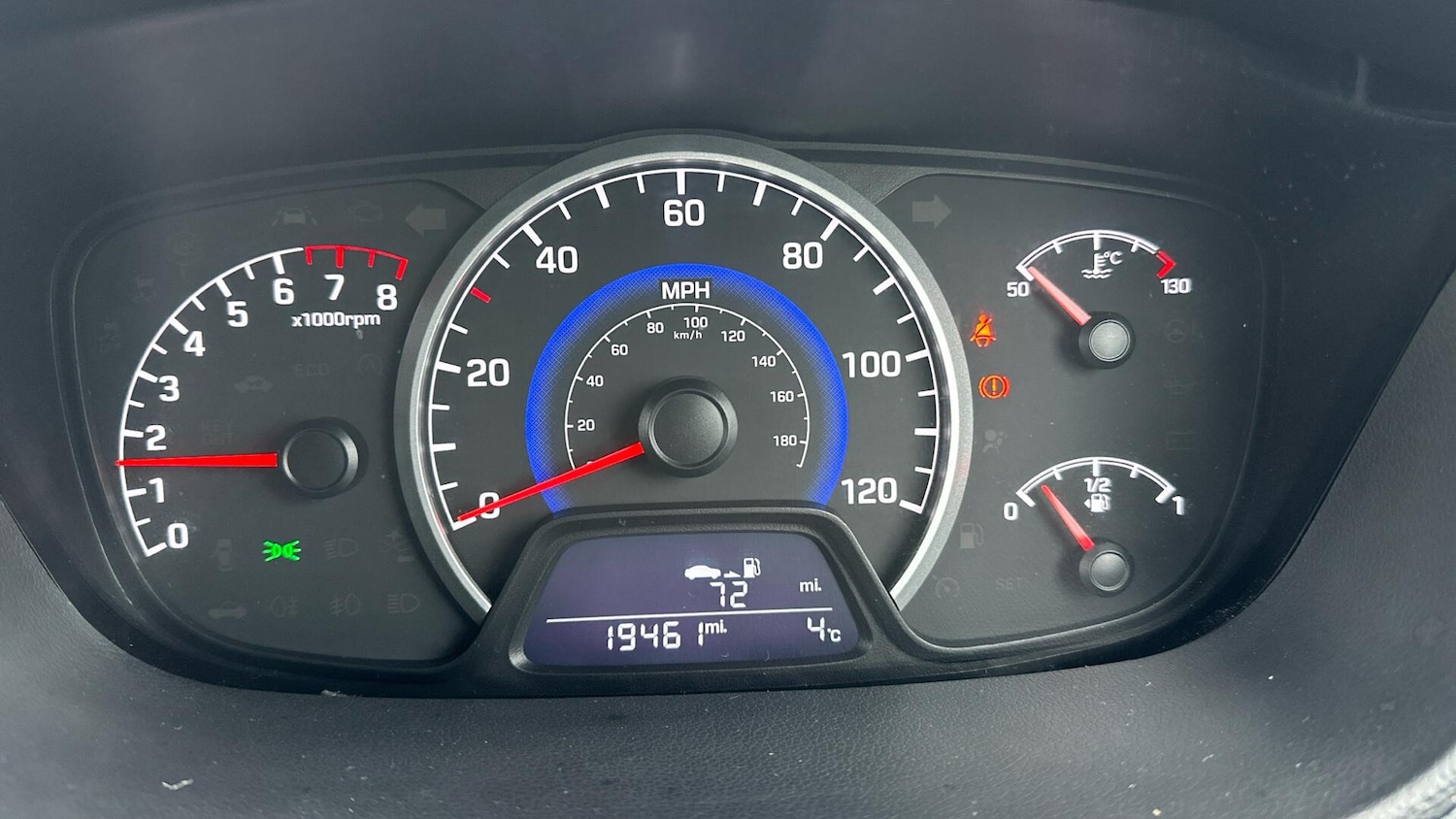 Used Hyundai i10 2019 for sale - 77673204: Photo 7