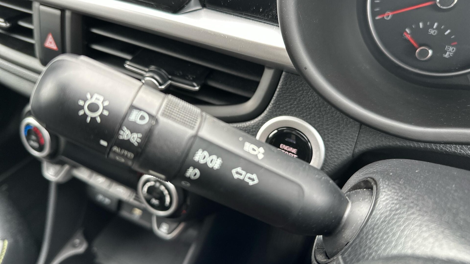 Used Kia Picanto 2023 for sale - 76408348: Photo 15