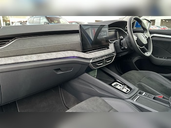 Used Skoda Octavia 2024 for sale - 77784662: Photo