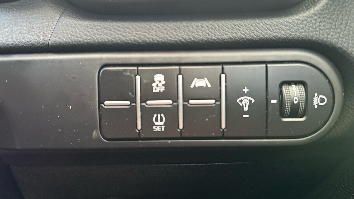 Used Kia Ceed 2025 for sale - 77993479: Photo 17