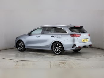 Used Kia Ceed 2025 for sale - 77970623: Photo