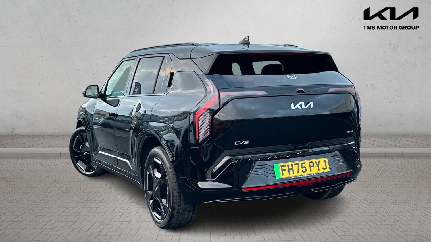 Used Kia EV3 2026 for sale - 77969958: Photo 2