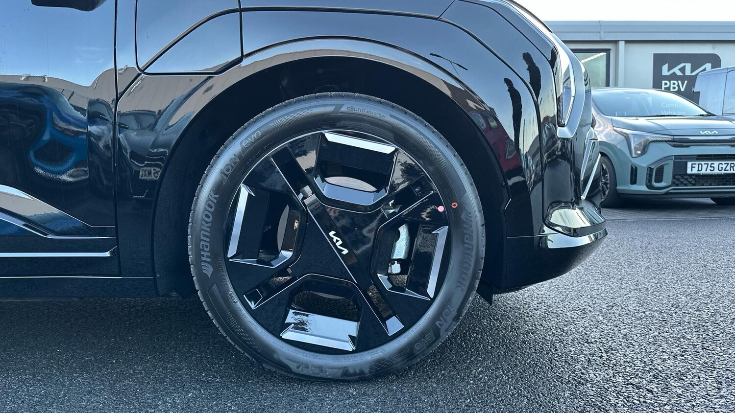 Used Kia EV3 2026 for sale - 77969958: Photo 5