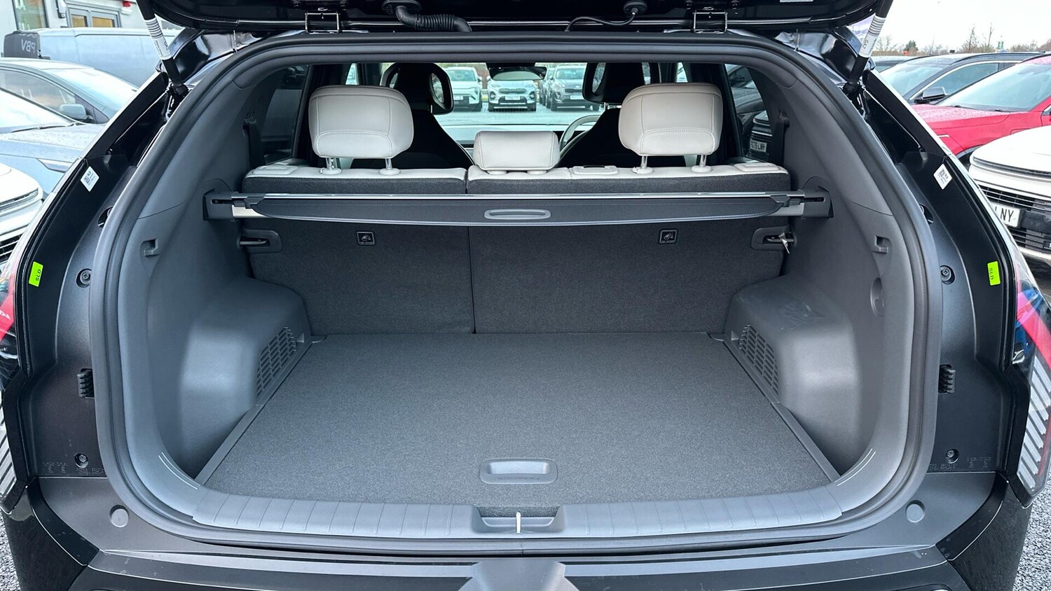 Used Kia EV3 2026 for sale - 77969958: Photo 8