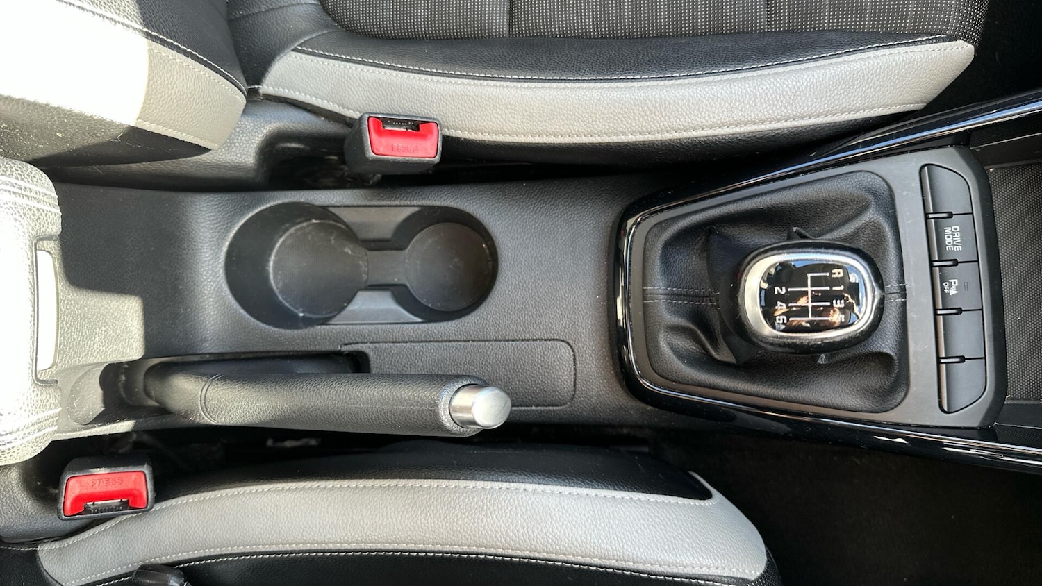 Used Kia Stonic 2021 for sale - 76657717: Photo 18