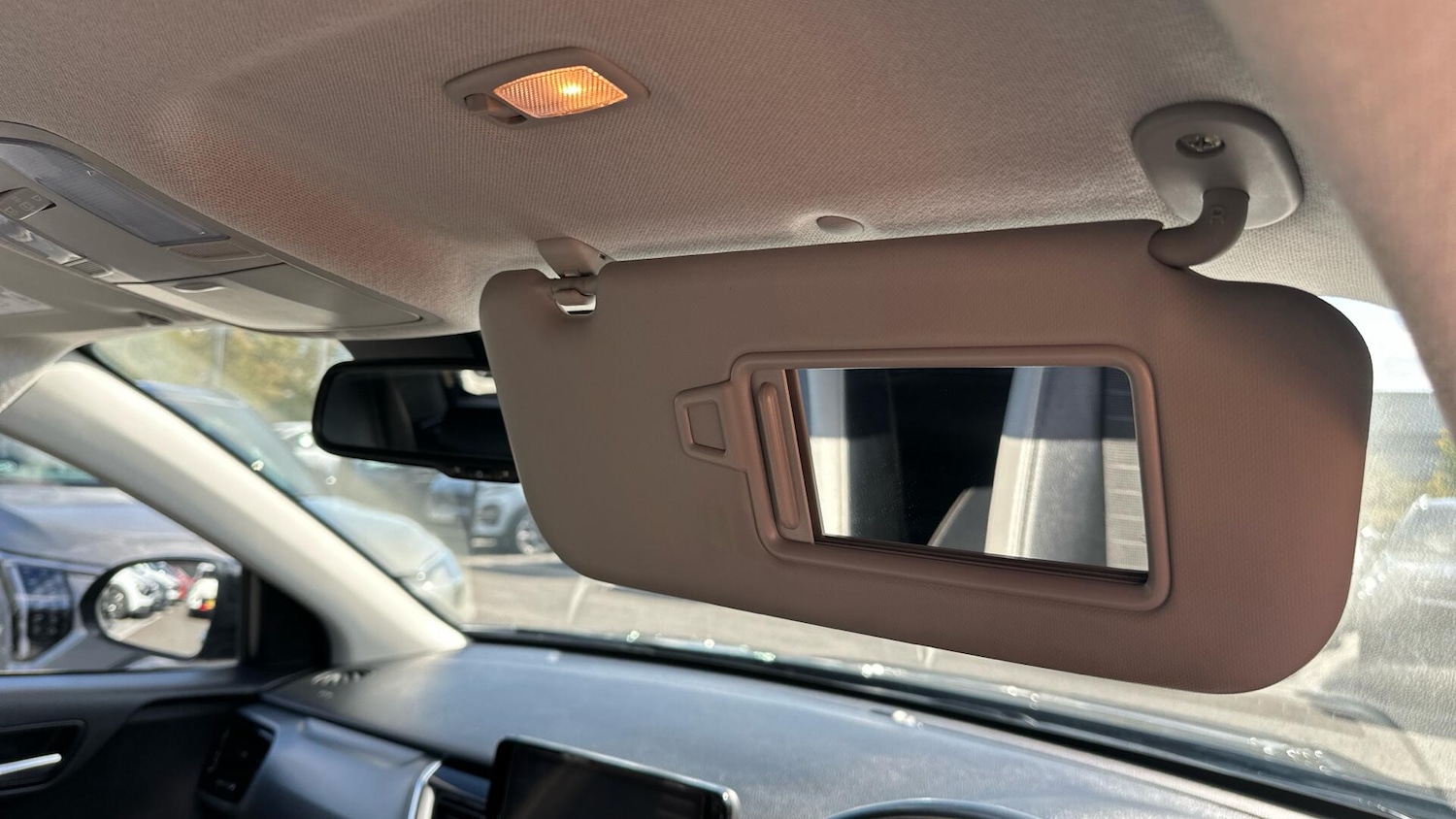 Used Kia Stonic 2021 for sale - 76657717: Photo 23