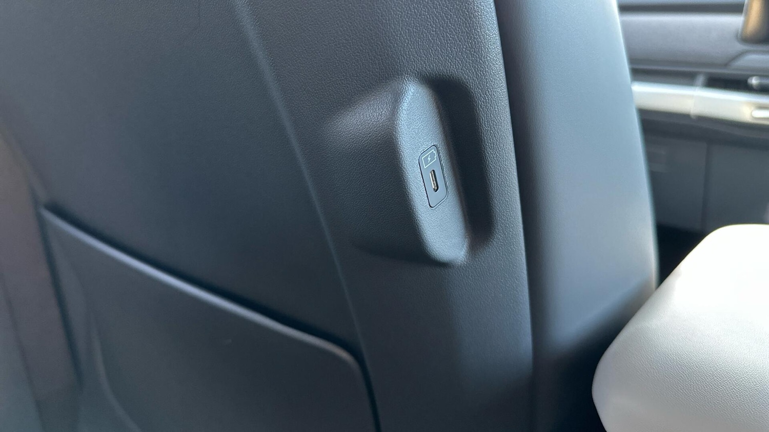 Used Kia EV3 2026 for sale - 77305304: Photo 35