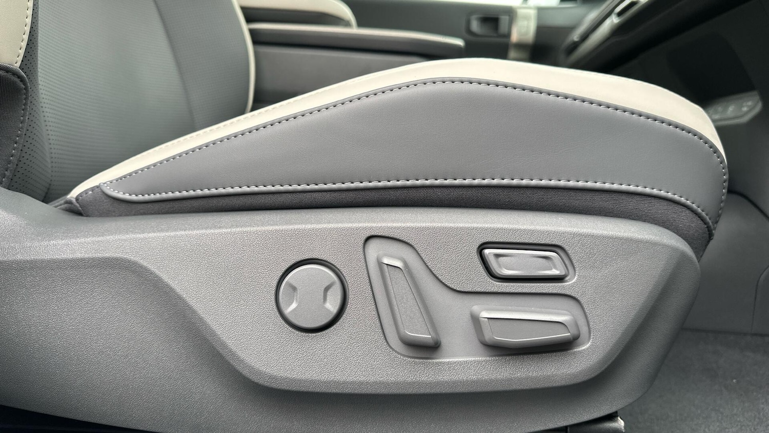 Used Kia EV3 2025 for sale - 76865957: Photo 32