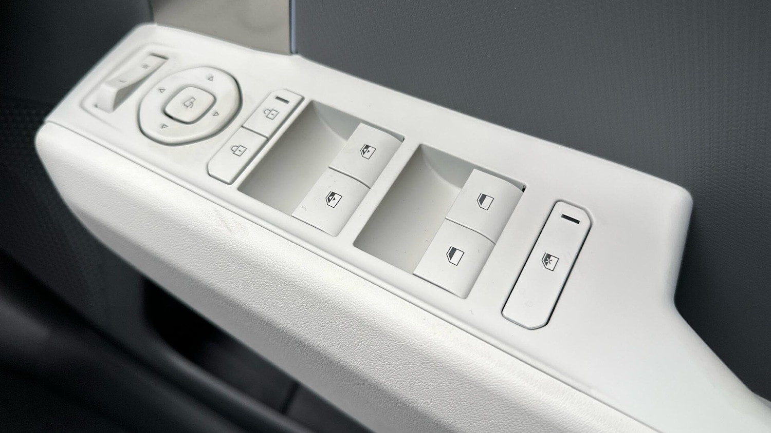 Used Kia EV3 2026 for sale - 77305099: Photo 21