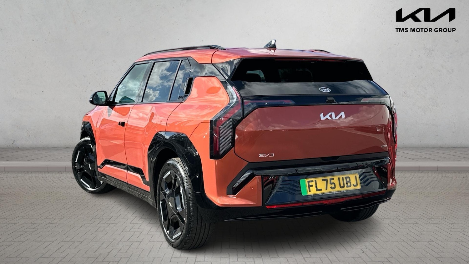 Used Kia EV3 2025 for sale - 76573079: Photo 2