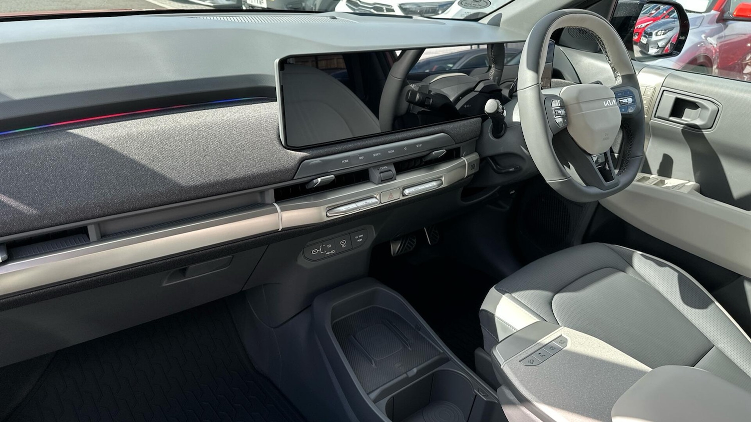 Used Kia EV3 2025 for sale - 76573079: Photo 3