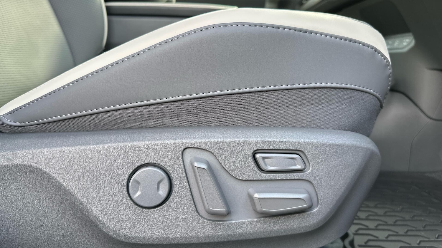 Used Kia EV3 2025 for sale - 76573079: Photo 31