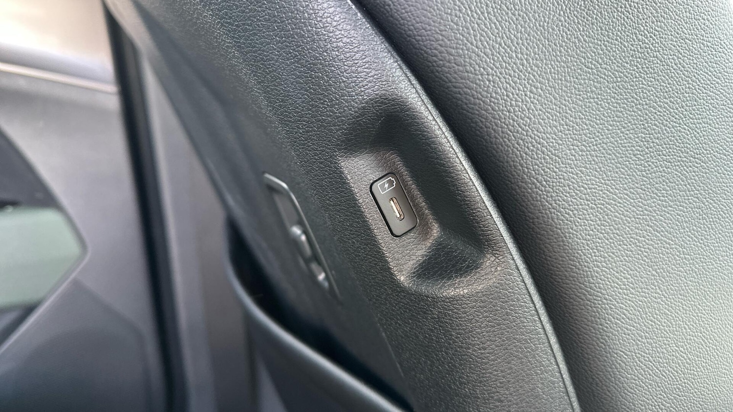 Used Kia Sportage 2024 for sale - 76337021: Photo 28