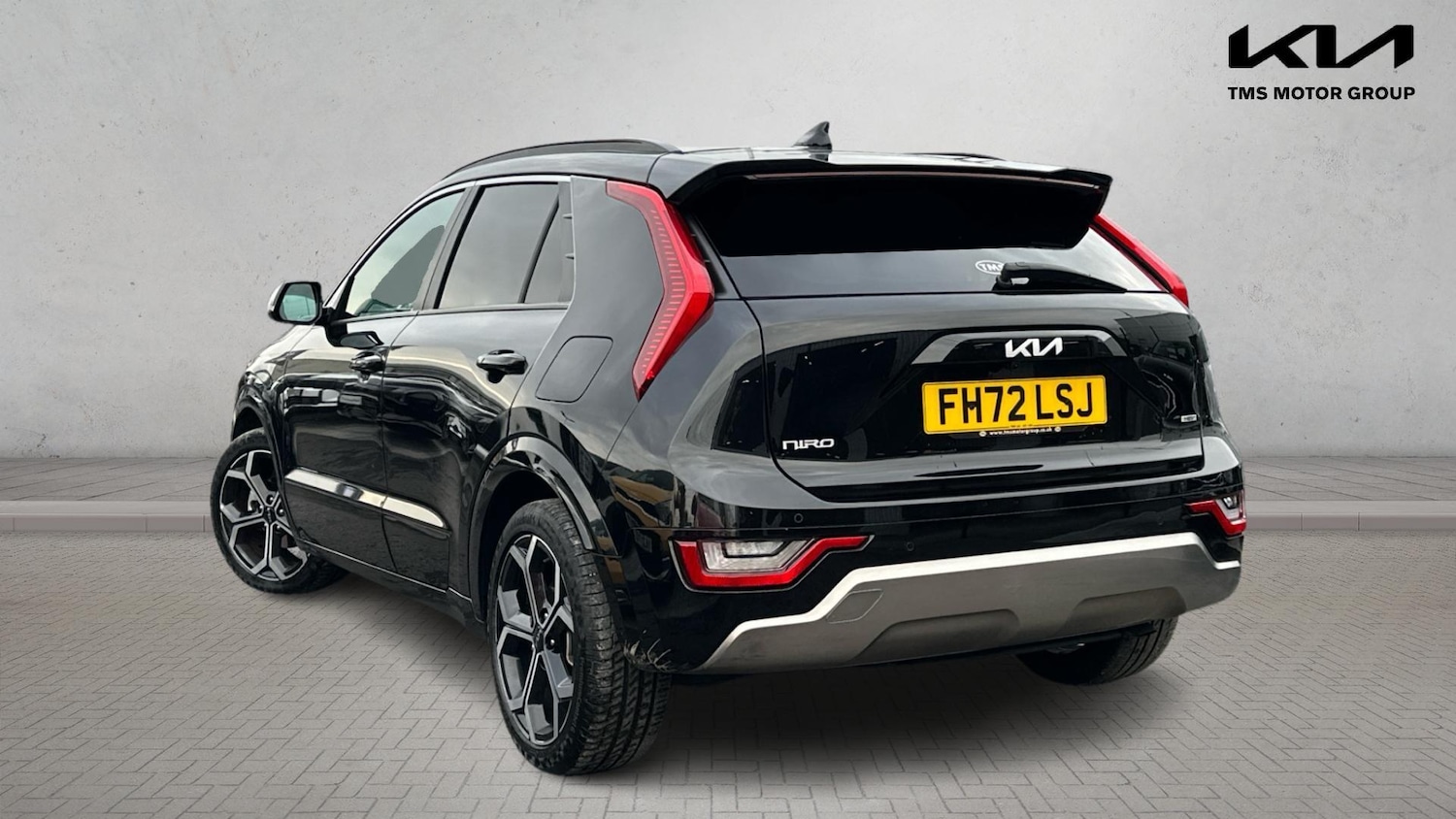 Used Kia Niro 2023 for sale - 76634301: Photo 2