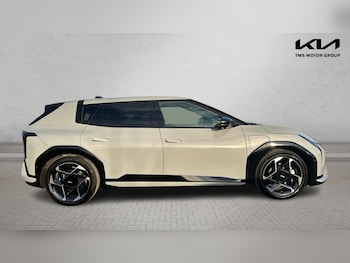 Used Kia EV4 2025 for sale - 76657982: Photo