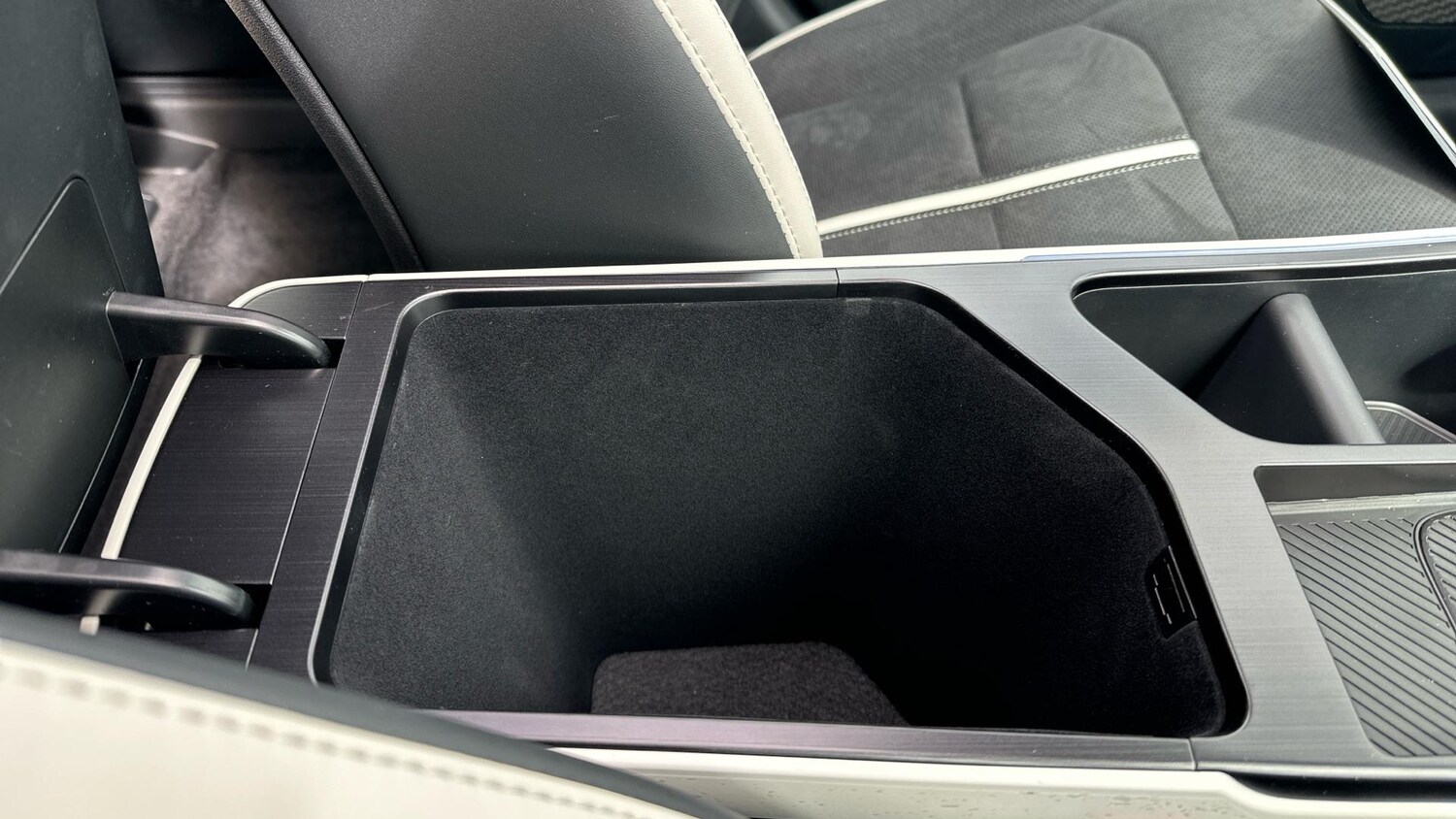 Used Kia EV6 2025 for sale - 77242533: Photo 44