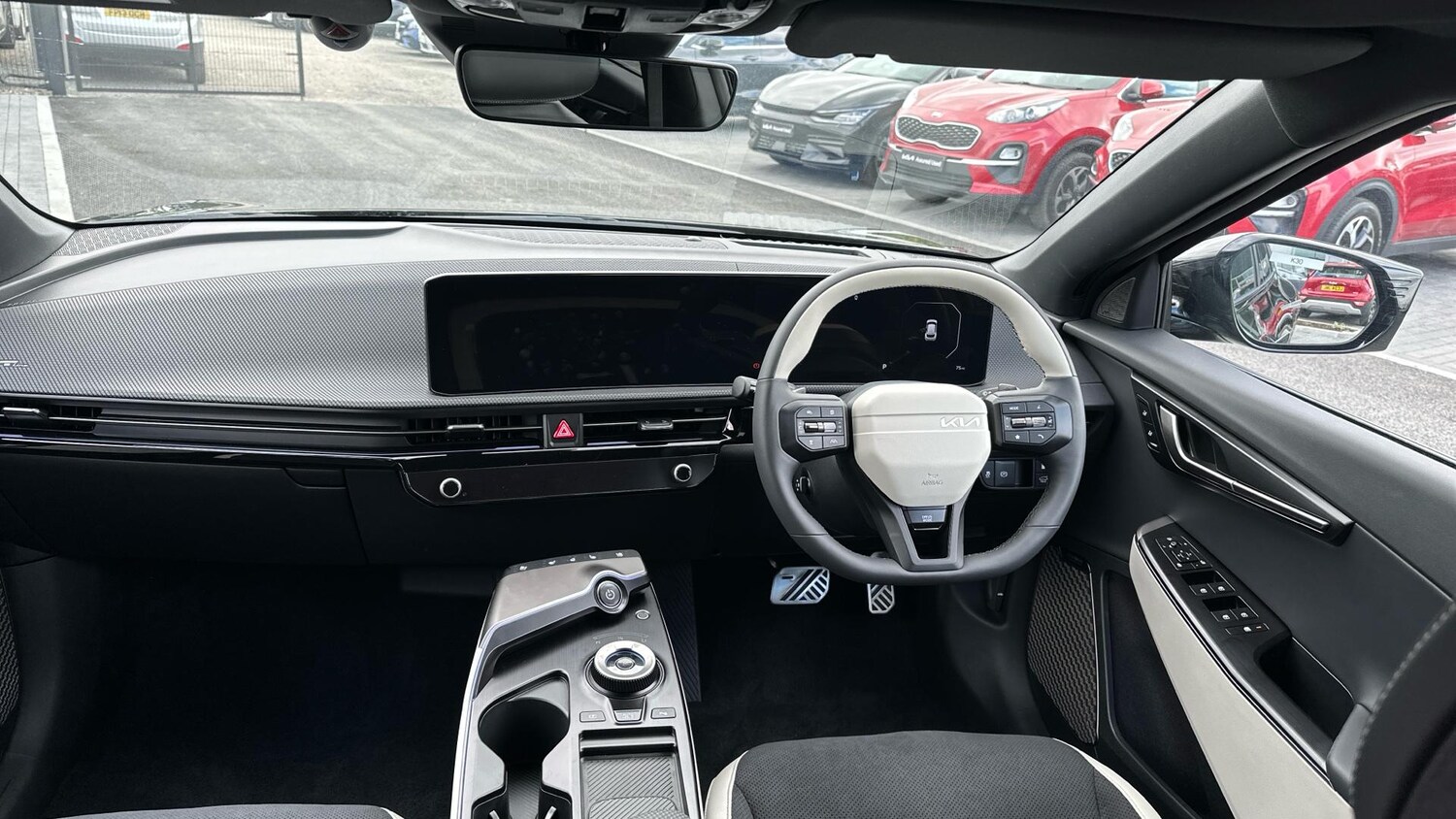 Used Kia EV6 2025 for sale - 77242533: Photo 6