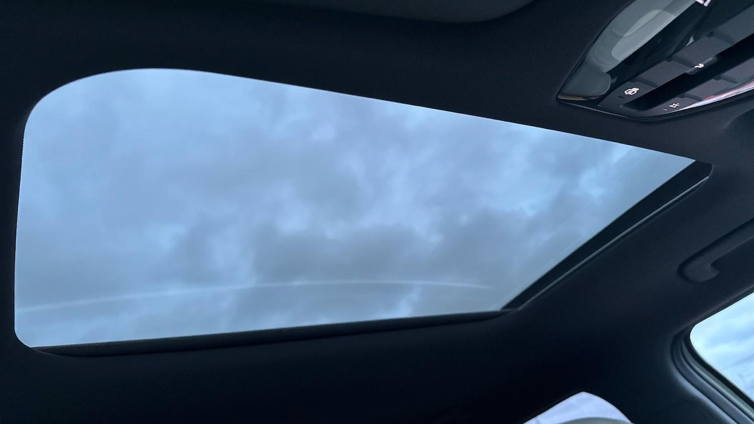 Used Kia EV3 2025 for sale - 76572661: Photo 14