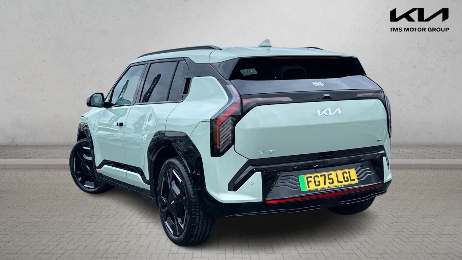 Used Kia EV3 2025 for sale - 76572661: Photo 2