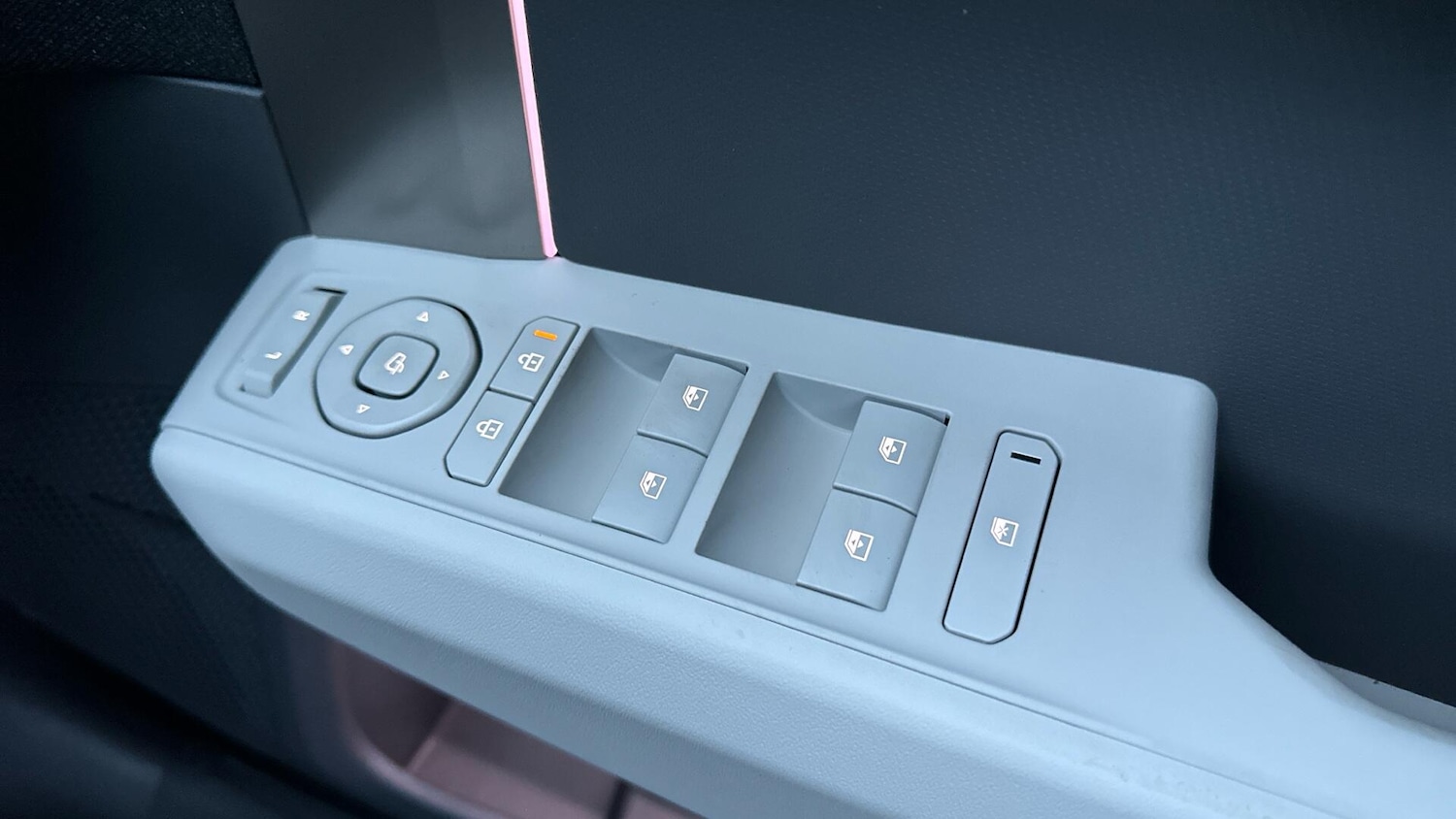 Used Kia EV3 2025 for sale - 76572661: Photo 24