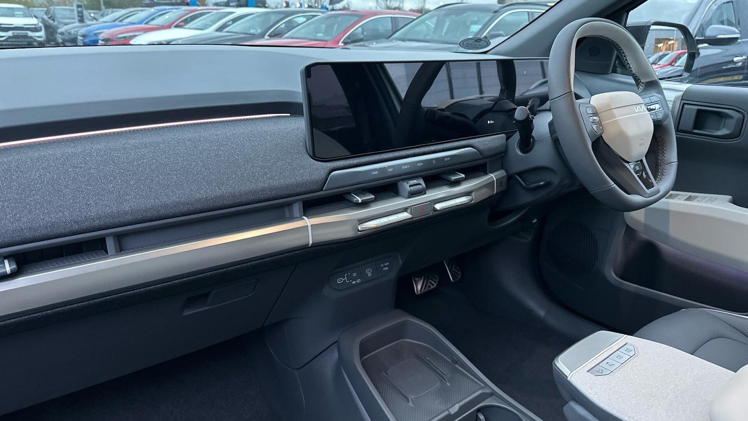 Used Kia EV3 2025 for sale - 76572661: Photo 3