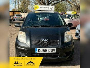 Used Toyota Yaris 2006 for sale - 79145106: Photo