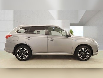 Used Mitsubishi Outlander 2017 for sale - 79145655: Photo