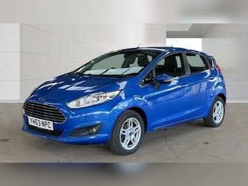 Used Ford Fiesta 2015 for sale - 79687879: Photo