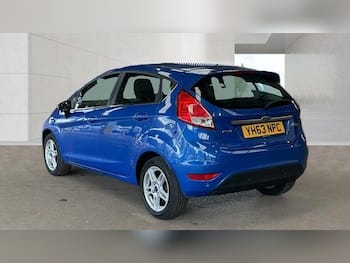 Used Ford Fiesta 2015 for sale - 79687879: Photo