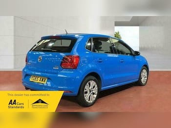 Used Volkswagen Polo 2015 for sale - 79634965: Photo