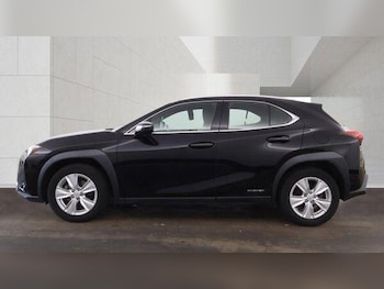 Used Lexus UX 2019 for sale - 79158587: Photo