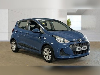 Used Hyundai i10 2017 for sale - 79464638: Photo