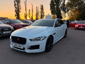Used Jaguar XE 2015 for sale - 79145222: Photo