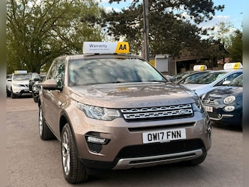 Used Land Rover Discovery Sport 2017 for sale - 79145489: Photo