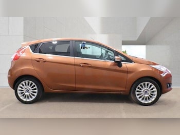 Used Ford Fiesta 2013 for sale - 79224372: Photo