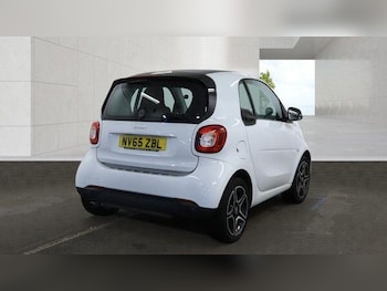 Used smart fortwo 2015 for sale - 79601569: Photo