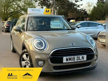Used MINI Hatch 2018 for sale - 79145038: Photo