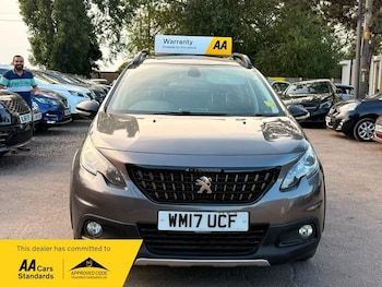 Used Peugeot 2008 2017 for sale - 79144739: Photo